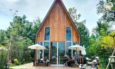 ขายบ้าน - ขายกิจการ คาเฟ่สวย พร้อมที่พัก ทำเลดี! โอกาสทองสำหรับนักลงทุน ที่ ต.บ้านนา จ.นครนายก