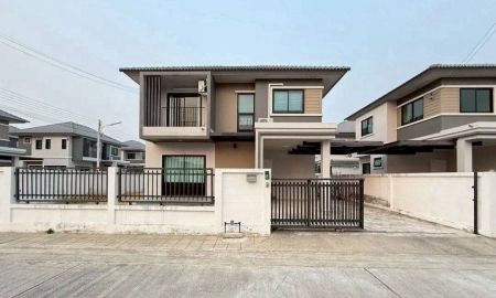 ให้เช่าบ้าน - บ้านเช่าสันกำแพง โครงการการเคหะ ให้เช่า 20,000 บาท/ รับสัตว์เลี้ยง