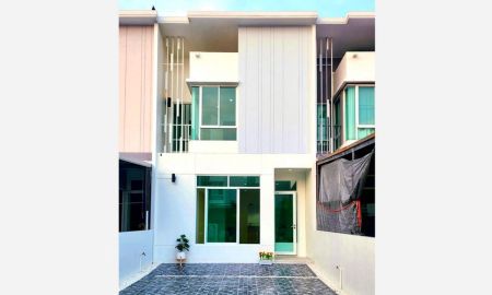 ขายทาวน์เฮาส์ - โครงการ ซิตี้เซนส์ พระราม 2-ท่าข้าม ถนนกาญจนาภิเษก บ้านสวยราคาดี โลเคชั่นเยี่ยม รีโนเวทใหม่ทั้งหลัง
