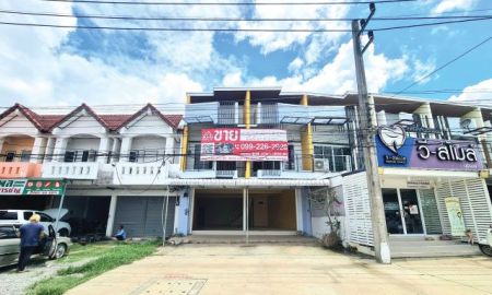 ขายอาคารพาณิชย์ / สำนักงาน - ขายอาคารพาณิชย์ 2 คูหา ติดกัน ทำเลทองใจกลางเมืองบุรีรัมย์ เนื้อที่ 67 ตรว ตำบลในเมือง อำเภอเมืองบุรีรัมย์ จังหวัดบุรีรัมย์