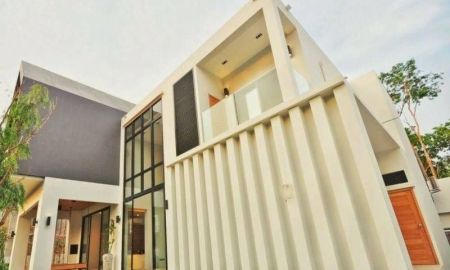 ขายบ้าน - ขายบ้านพลูวิลล่าเนื้อที่ 167 ตร.วา พท.ใช้สอย 550 ตร.ม. ขนาด 5 ห้องนอน 6ห้องน้ำ