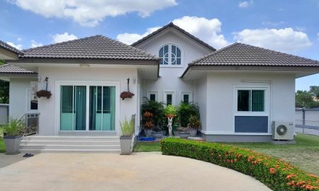 ขายบ้าน - บ้านสวย 2หลัง ที่ดิน 1ไร่ ตกแต่งพร้อมอยู่