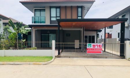 ขายบ้าน - บ้านสวยสำหรับคนที่ชอบอยู่กับธรรมชาติ บุราสิริ บางนา 58.5 ตรว. พื้นที่ใช้สอย 160 ตรม. 4 นอน 2 น้ำ จอดรถได้ 3 คัน