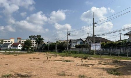 ขายที่ดิน - ขายที่ดินใจกลางเมืองพัทยากลาง 4 ไร่ ถมแล้วซ.อรุโณทัย-สุขุมวิทพัทยา46 ใกล้หาดเพียง2กม. บางละมุง จ.ชลบุรี