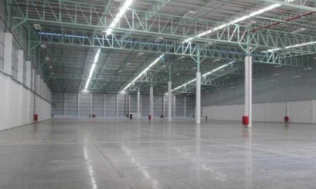 ให้เช่าโรงงาน / โกดัง - ให้เช่าโกดัง โรงงาน 3,907 ตรม. พื้นที่สีม่วง ย่านศรีราชา บริเวณตำบลสุรศักดิ์ อำเภอศรีราชา ชลบุรี ห่างจากท่าเรือแหลมฉบัง 14 กม.