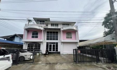 ให้เช่าอาคารพาณิชย์ / สำนักงาน - ให้เช่าอาคาร 4ชั้น ซอยพัฒนาการ97 ทะลุอ่อนนุช70/1