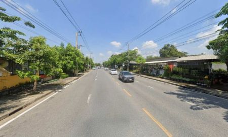 ขายที่ดิน - ขายที่ดินเปล่าเกือบ 10 ไร่ ซอย วัชรพล ราคาถูกมาก ทำเลหมู่บ้าน!