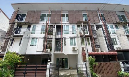 ขายทาวน์เฮาส์ - ขาย-ให้เช่า 13,000/เดือน ทาวน์โฮม 3 ชั้นครึ่ง ดิ แอททิค แจ้งวัฒนะ ทำเลดี พร้อมอยู่ ใกล้เซ็นทรัล แจ้งวัฒนะ