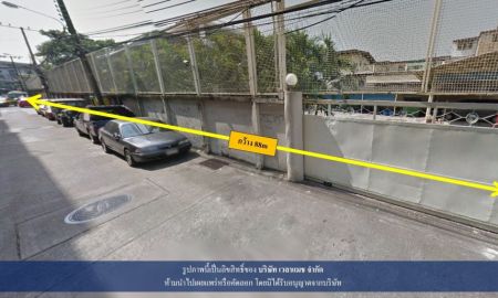 ขายที่ดิน - ขายที่ดิน หัวมุม ริมถนนทางรถไฟสายเก่าปากน้ำ ซอยพระราม 4 (ซอยอุทัยฟาร์ม) แขวงคลองตัน เขตคลองเตย ทิศตะวันออก + ทิศใต้ เนื้อที่ 2-1-27 ไร่