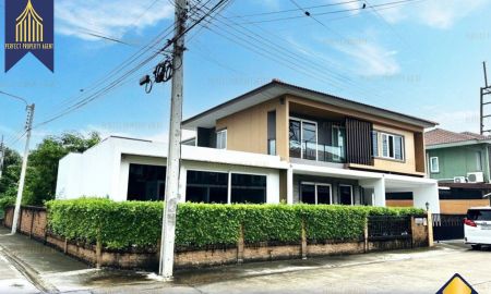ขายบ้าน - บ้านเดี่ยวหมู่บ้านโกลเด้นวิลเลจ อ่อนนุช พัฒนาการพร้อมอยู่สภาพใหม่ราคาย่อมเยาว์