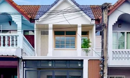 ขายทาวน์เฮาส์ - ทาวน์โฮม 2 ชั้น หมู่บ้าน ราณี ซ อ ย น ว มิ น ท ร์ 1 3 5 พร้อมทำเรื่องกู้ให้ฟรี
