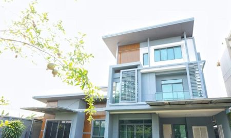 ขายบ้าน - ขายบ้านเดี่ยวหลังริม 3ชั้น นราสิริ ไฮด์อเวย์ NARASIRI HIDEAWAY ซอยโยธินพัฒนา3 ถนนนวมินทร์111 กทม.