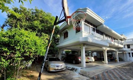 ขายบ้าน - ขายด่วนบ้านพร้อมที่ดินผืนใหญ่ใจกลางเมืองปากน้ำ ใกล้ BTS เพียง 290 เมตร