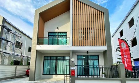 ขายอาคารพาณิชย์ / สำนักงาน - ขายโฮมออฟฟิศ2ชั้น 73.4ตรว. หลังมุม ติดถนนชัยพฤกษ์ บ้านใหม่มือ1 จัดกู้ฟรี