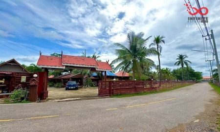 ขายที่ดิน - ขายที่ดิน 16 ไร่ 64 ตร.วา สมุทรสงคราม พร้อม รีสอร์ทและสวนมะพร้าว