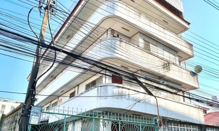 อาคารพาณิชย์ / สำนักงาน - ขายสำนักงาน 4 ชั้น 112 ตรว. ซอยบางนา-ตราด 19 แยก 14 แขวงบางนาเหนือ เขตบางนา กรุงเทพ