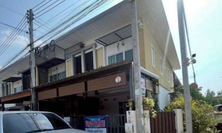 ขายทาวน์เฮาส์ - ขายทาวน์เฮ้าส์ทำเลทอง ใกล้แม็คโคร นครสวรรค์ เพียง 2.2 ล้านบาท