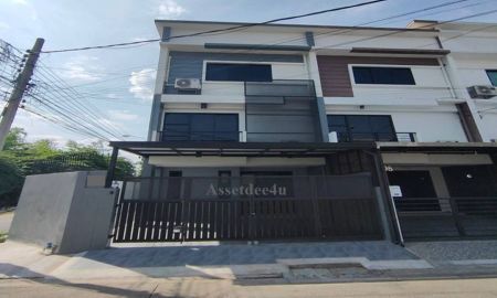 ให้เช่าทาวน์เฮาส์ - บ้านเช่ารามอินทรา ให้เช่าทาวน์โฮม 3 ชั้น ลาดปลาเค้า72 บ้านไม่มีเฟอร์นิเจอร์ ใกล้เซ็นทรัล รามอินทรา