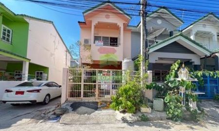 ขายทาวน์เฮาส์ - ขายถูก ทาวน์เฮ้าส์แปลงริม หมู่บ้านอุบลศรี แพรกษา เนื้อที่ 18 ตร.ว ทำเลดี ใกล้รถไฟฟ้า