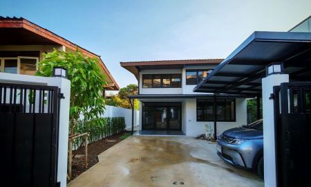 ให้เช่าบ้าน - ให้เช่าบ้านเดี่ยว 2 ชั้น ลาดพร้าว74 ซอยสวัสดี วังทองหลาง พื้นที่ 58 ตารางวา บ้านสวย แอร์ 4 เครื่อง ใกล้ MRT สถานีลาดพร้าว