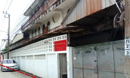 ขายที่ดิน - ขายที่ดินพร้อมอาคารเนื้่อที่ 1-0-16 ไร่ ซอยสุขุมวิท 93