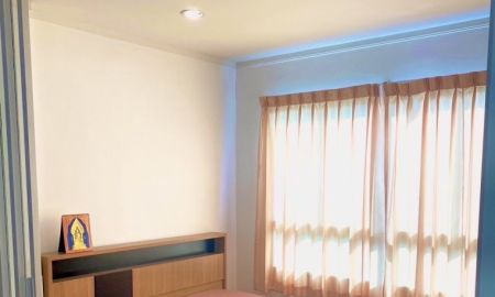 ขายคอนโด - ขายด่วน ลุมพินี วิว เพชรบุรี พัฒนาการ26 ขนาด 26.69 ตร.ม. 1 ห้องนอน 1 ห้องน้ำ 1 ห้องนั่งเล่น 1 ห้องครัว ขายเพียง 1,796,000 บาท