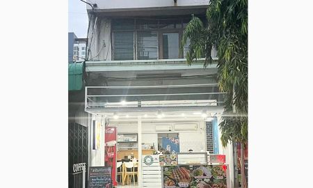 ให้เช่าอาคารพาณิชย์ / สำนักงาน - พื้นที่กิจการร้านอาหาร ต้นซอยสุขุมวิท 64 อยู่ตรงข้าม รร.นานาชาติแองโกลสิงคโปร์ บางจาก พระโขนง