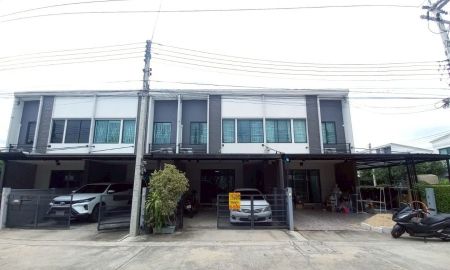 ขายทาวน์เฮาส์ - ขายบ้าน 2 ชั้น หมู่บ้านพลีโน่ พหลโยธิน - รังสิต ใกล้ฟิวเจอร์พาร์ครังสิต