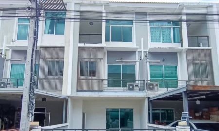 ขายทาวน์เฮาส์ - ขายด่วน ทาวน์โฮม 3ชั้น หมู่บ้านเดอะเมทโทร รัตนาธิเบศร์ เนื้อที่ 18.8 ตารางวา พื้นที่ใช้สอย 155 ตารางเมตร