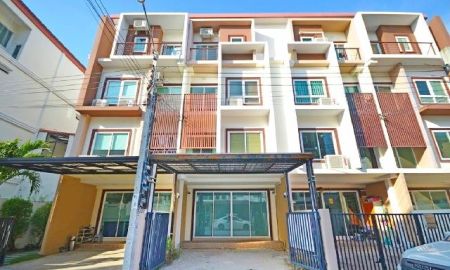 ให้เช่าทาวน์เฮาส์ - สนามบินสุวรรณภูมิ 4นอน APL ลาดกระบัง 2.8 กม. เช่าโฮมออฟฟิศ 4 ชั้น 20ตร.วา.300 ตร.ม. ม.นานาชาติแสตมฟอร์ด 6.8 กม. 3น้ำ