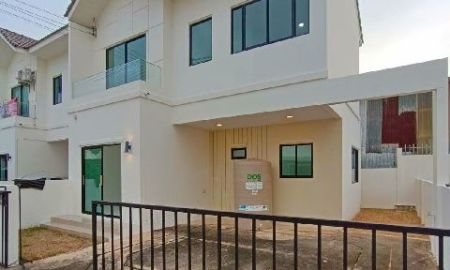 ให้เช่าบ้าน - ปตท. อีสเทิร์นซีบอร์ด ให้เช่าทาวน์เฮาส์ใหม่ 2ชั้น 29ตร.วา. 239 ตร.ม. 3 นอน BIG C 4.6กม. โลตัส บ่อวิน Makro 4.9กม.