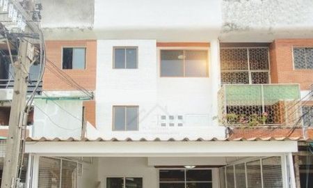 ขายทาวน์เฮาส์ - ขายทาวน์เฮ้าส์ 3 ชั้น 24 ตรว. 5 ห้องนอน ทำเลน่าอยู่ ซอยอินทามระ 35 รีโนเวททั้งหลัง