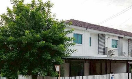 ให้เช่าทาวน์เฮาส์ - Townhouse ให้เช่า 30,000 ทาวน์โฮมหลังมุม เขาน้อย