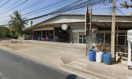 ให้เช่าโรงงาน / โกดัง - ให้เช่าโกดัง ติดถนน ลำลูกกา ปทุมธานี 2000 ตรม
