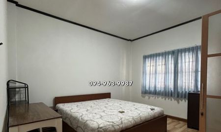 ให้เช่าบ้าน - ให้เช่าบ้านลาดพร้าว ตกแต่งใหม่ทั้งหลัง ปากซอยมีรถไฟฟ้า 3นอน 2น้ำ แอร์3เครื่อง ใกล้เซ็นทรัลลาดพร้าว ใกล้ยูเนี่ยนมอลล์