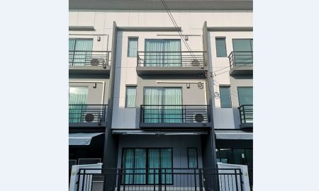 ให้เช่าทาวน์เฮาส์ - ให้เช่าทาวน์โฮม 3 ชั้น บ้านกลางเมือง ราชพฤกษ์-รัตนาธิเบศร์ ใกล้MRTรถไฟฟ้าสายสีม่วง สถานีบางรักใหญ่ จดบริษัทได้