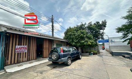 ขายทาวน์เฮาส์ - ทาวน์เฮาส์ หมู่บ้าน อัมพรเพลส 2 สุขาภิบาล 5 เนื้อที่ 37.5 ตารางวา สุขาภิบาล 5 ซอย 41, ใกล้ตลาดออเงิน แขวงท่าแร้ง เขตบางเขน กรุงเทพมหานคร