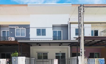 ขายทาวน์เฮาส์ - ขายราคาพิเศษ ทาวน์เฮ้าส์ 2 ชั้น ม.พาร์ควิลเลจ4 20.7 ตร.ว. 3นอน 2น้ำ บ้านสวย ทำเลดีต้นโครงการ ฟังชั่นดี พร้อมเฟอร์ รีโนเวทใหม่ [ราชพฤกษ์-กาญจนาภิเษก]