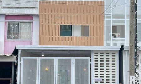 ขายทาวน์เฮาส์ - ทาวน์เฮ้าส์สวย สีขาว มินิมอล นครทองปาร์ควิว 3 บางบัวทอง รีโนเวทใหม่ทั้งหลัง