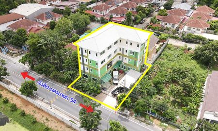 ขายอาคารพาณิชย์ / สำนักงาน - ขายสำนักงาน 4 ชั้น ขาดทุน 5 ล้าน ขายถูกที่สุดในย่านรังสิต ติดถนนหลัก ถนนรังสิต-คลองสอง ปทุมธานี