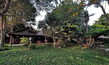 ขายบ้าน - ขาย บ้านสวน บรรยากาศดี 4 ไร่ 2 งาน ท่าหลวง จังหวัดลพบุรี