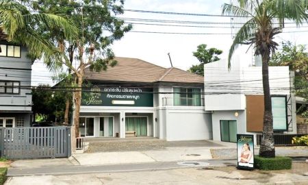 ขายบ้าน - ขายบ้านสวย ติดถนนเลียบด่วนรามอินทรา ใกล้ central eastville ถนนประดิษฐ์มนูธรรม วังทองหลาง กทม.