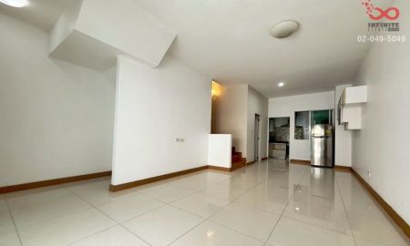 ขายทาวน์เฮาส์ - ขายทาวน์เฮาส์ 2 ชั้น หมู่บ้านปริญ รามอินทรา-วัชรพล รีโนเวทใหม่ ใกล้ BTS วัชรพล