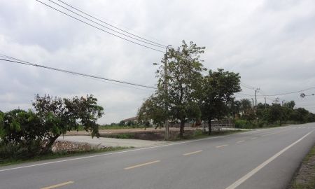 ขายที่ดิน - ที่ดินติดถนนใหญ่ร่วมพัฒนา ขาเข้าหนองจอกแยกอยู่วิทยา พื้นที่7-2-50 ไร่ ใกล้ขนส่งพื้นที่4 ออกหลวงแพ่งลาดกระบัง-บางปะกงฉะเชิงเทราเหมาะทำโกดังโครงการบ้าน