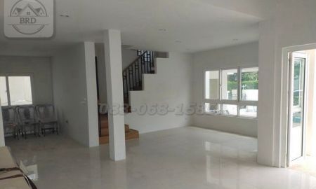 ขายบ้าน - รีโนเวทให้แล้ว เข้าอยู่ได้เลย พิเศษ 12.5 ล้านบาท บ้านเดี่ยว 3 ชั้น Villaนครินทร์ ลาดกระบัง-สุขาภิบาล2 ประเวศ กรุงเทพฯ