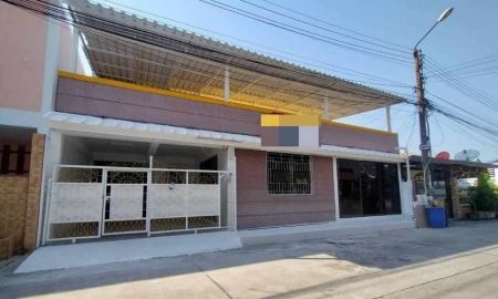 ขายบ้าน - ขายบ้าน Townhome พัทยา 352 ตรม. 44 ตรว.3 นอน 2 น้ำ