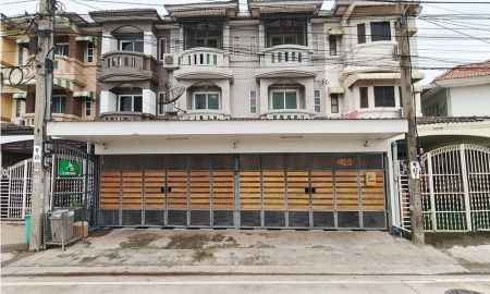ขายทาวน์เฮาส์ - ขายทาวน์โฮม 3 ชั้น 65 ตร.ว. หมู่บ้านริมน้ำนนท์นที