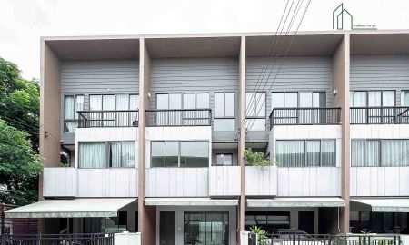 ขายทาวน์เฮาส์ - ทาวน์โฮม 3 ชั้น บ้านกลางเมือง พระราม 9 กรุงเทพกรีฑา สวยพร้อมเข้าอยู่