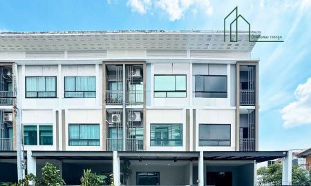 ขายทาวน์เฮาส์ - ทาวน์โฮม 3 ชั้น บ้านพาทิโอ วัชรพล รามอินทรา