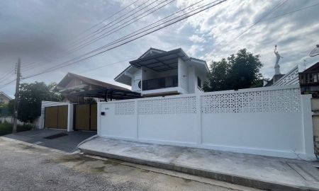 ขายบ้าน - ขายบ้านเดี่ยวหมู่บ้านเมืองเอกบางปู เนืัอที่ 90 ตรว